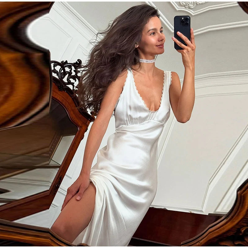 Sexy Lace Tube Long Dress For Women V-neck Sleeveless Backless Draped A-line Robe 2025 Summer Elegant Female New Party Dresses