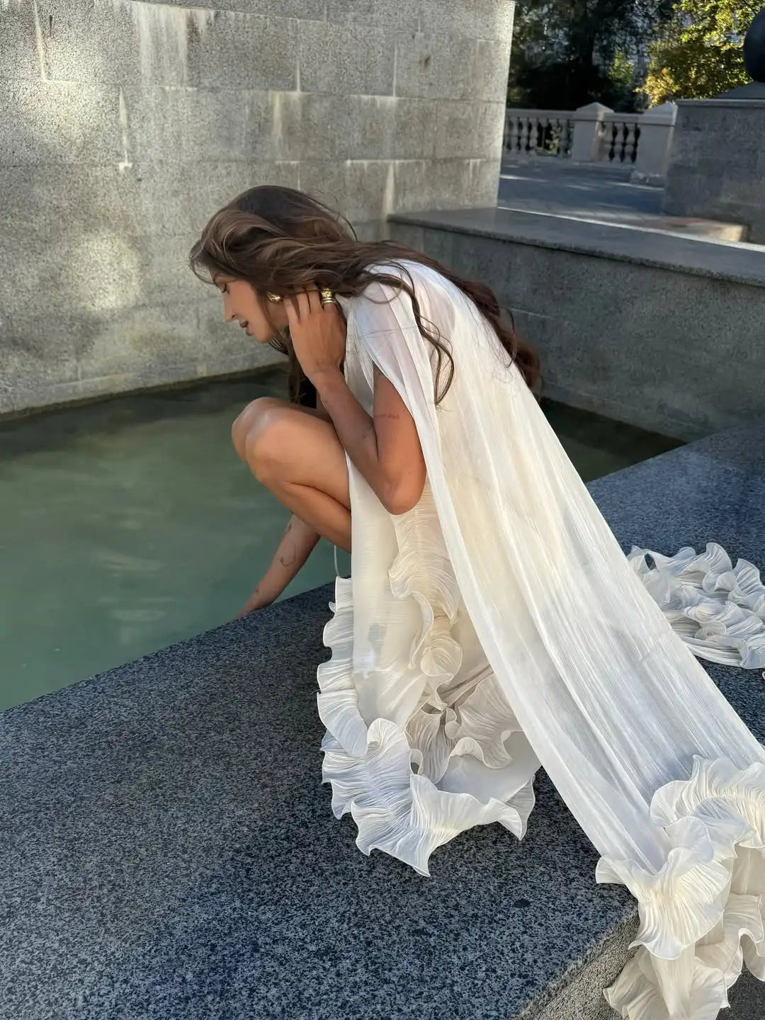 Women Solid Ruffle  Maxi Dress Fashion Lapel V-neck Sleeveless Pleated High Waist Chic Dresses 2025 Summer Lady Vacation Robes